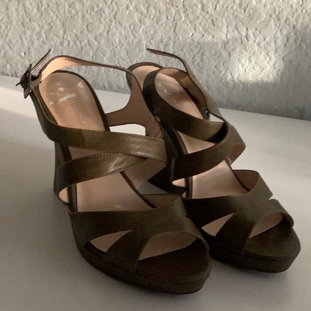 Nine West Olive Wedge Sandals